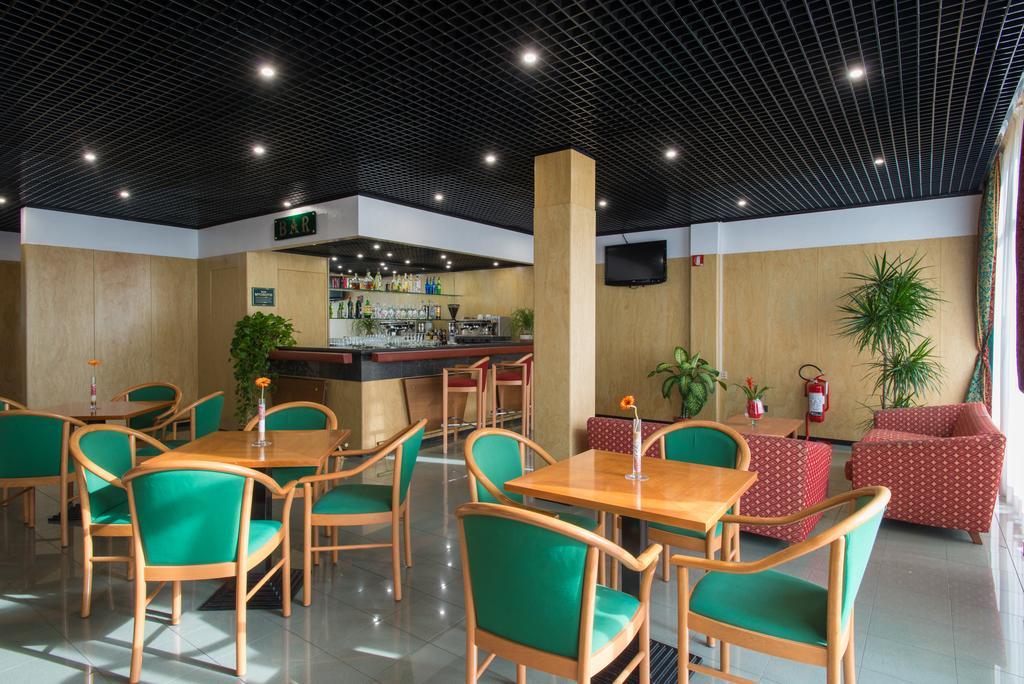Meditur Hotel Pomezia Luaran gambar